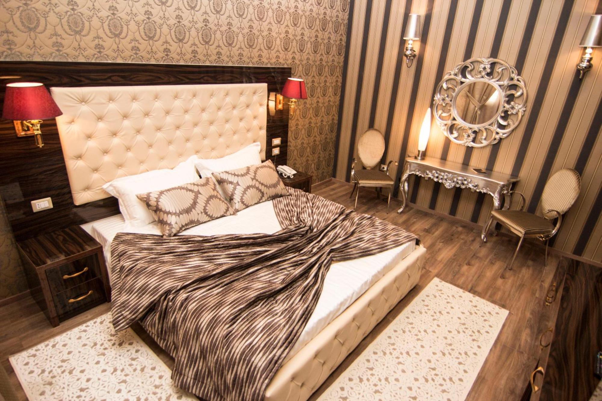 Hotel Boutique Restaurant Gloria Tirana Ruang foto