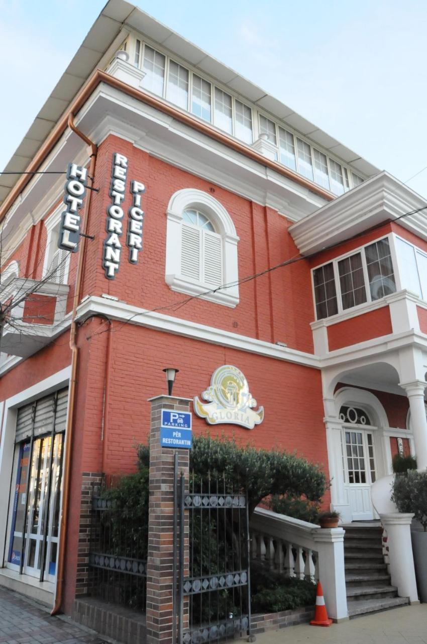 Hotel Boutique Restaurant Gloria Tirana Bagian luar foto